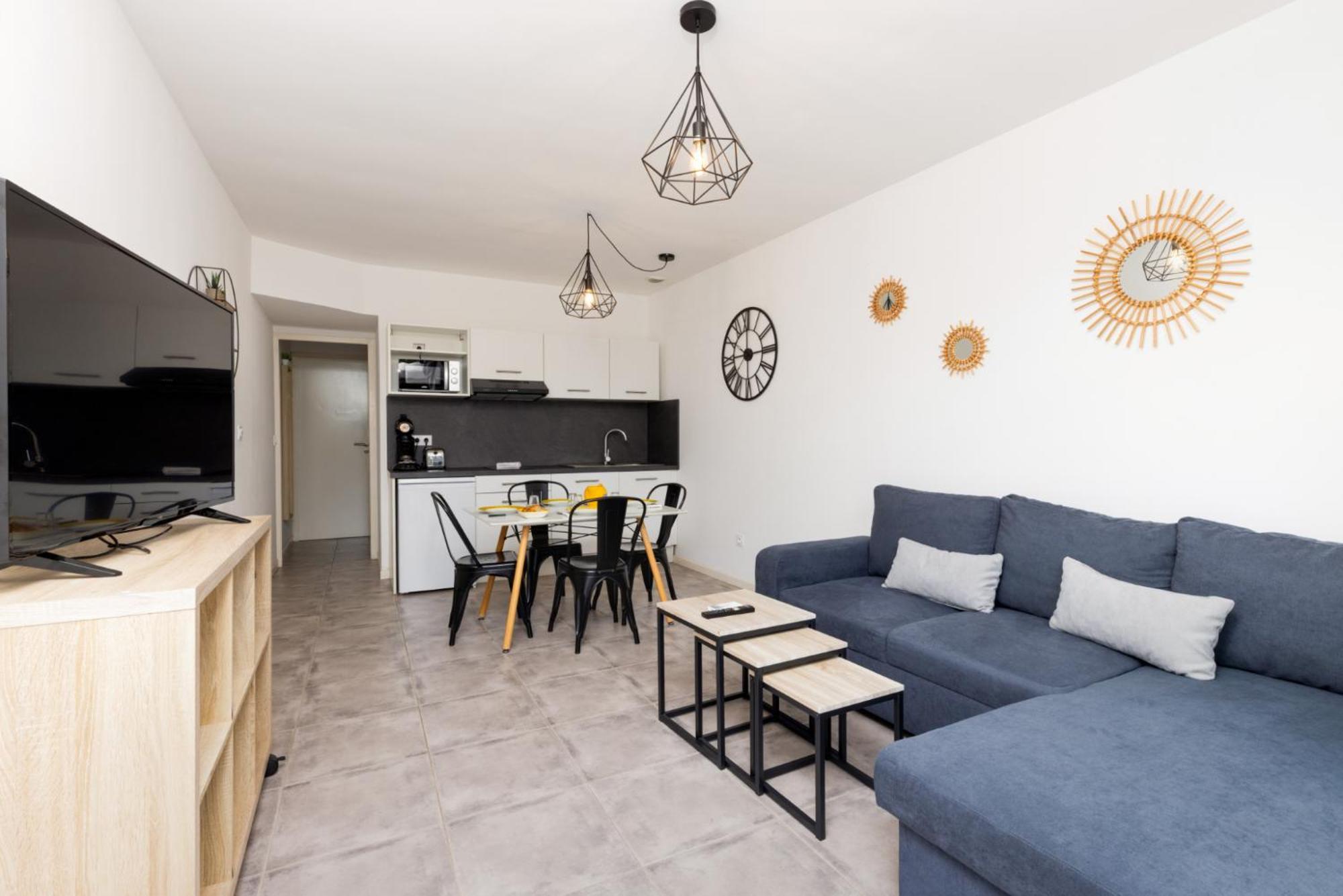 L'Atelier De La Cite - Parking Gratuit Apartment Carcassonne Exterior photo