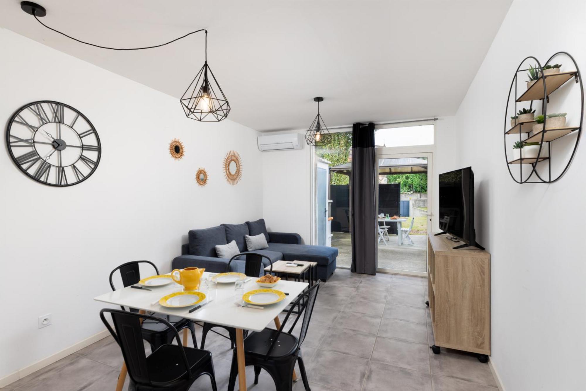 L'Atelier De La Cite - Parking Gratuit Apartment Carcassonne Exterior photo